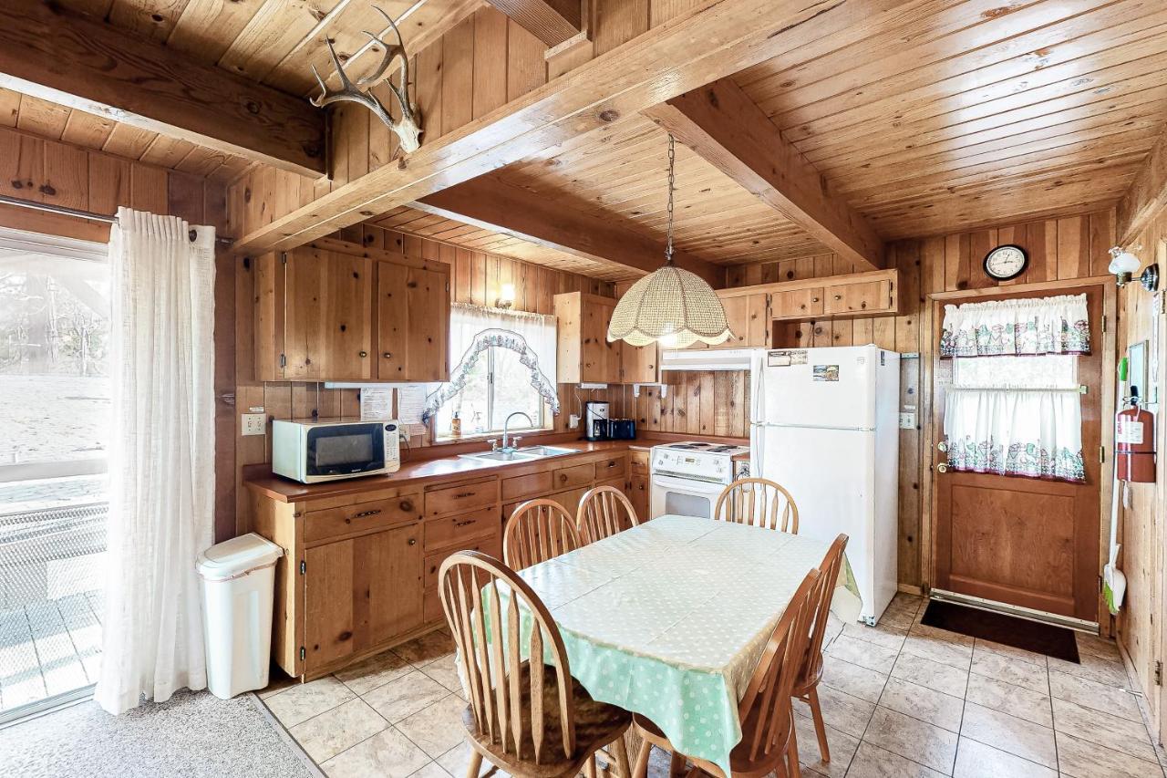 Lancaster Cabin Bass Lake Luaran gambar